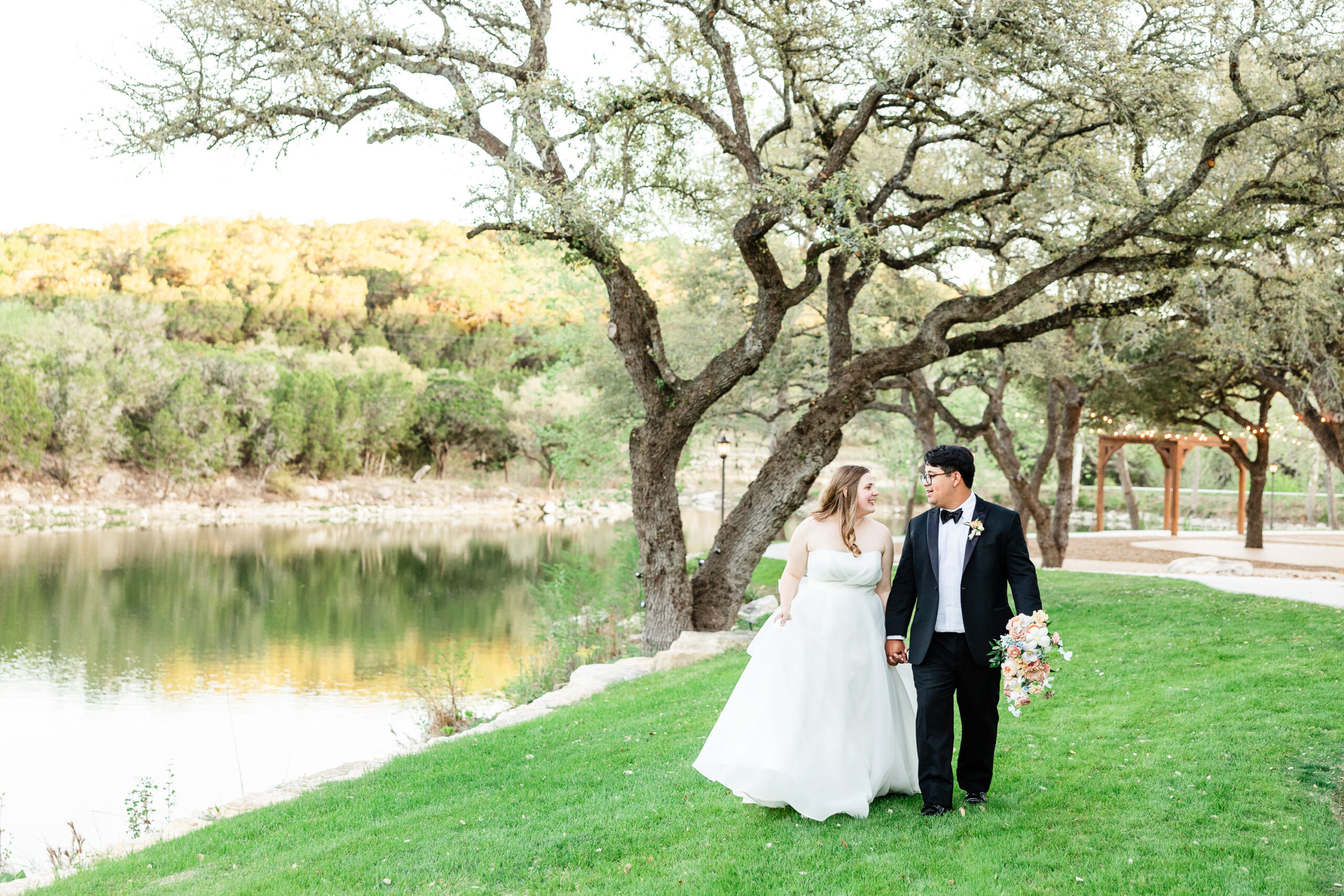 A Colorful Wedding at the Preserve at Canyon Lake ...